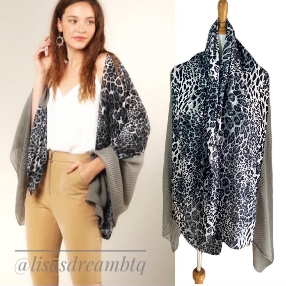 Grey Leopard Print & Solid Pleated Versatile Long Scarf